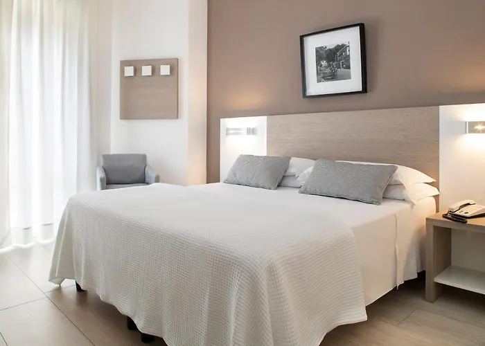 Imperial Palace Szálloda 3*