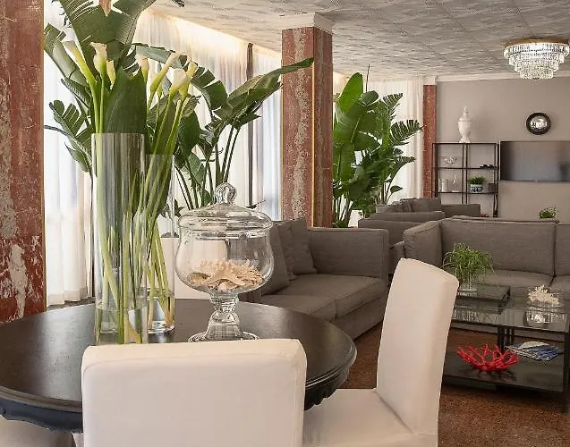 Hotel Imperial Palace