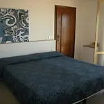 Ξενοδοχείο Imperial 3*