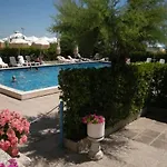 Ξενοδοχείο Imperial 3*