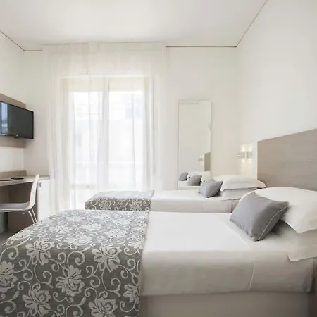 Imperial Palace Hotel 3*