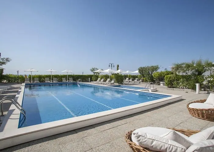 Imperial 3*